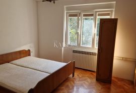 Rijeka, Vežica - stan sa garažom i okućnicom, Rijeka, Appartment