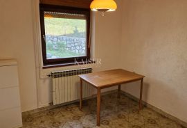 Rijeka, Vežica - stan sa garažom i okućnicom, Rijeka, Appartement