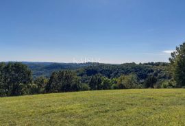 Istra, Motovun, građevinsko zemljište s dozvolama za luksuzne vile, Motovun, Arazi