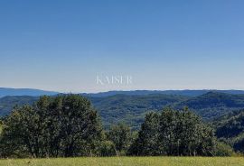 Istra, Motovun, građevinsko zemljište s dozvolama za luksuzne vile, Motovun, Terrain