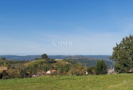 Istra, Motovun, građevinsko zemljište s dozvolama za luksuzne vile, Motovun, Terrain