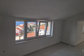 Crikvenica - stan u novogradnji sa prekrasnim pogledom na more, Crikvenica, Apartamento