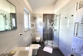 ISTRA, NOVIGRAD - Dvojna kuća udaljena 250 m od mora, Novigrad, House