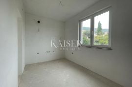 Lovran - dvoetažni stan sa pogledom na more, Lovran, Appartement