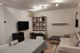 ISTRA, PULA - Stan 2S+DB 64m2 s garažom blizu centra, Pula, Appartment