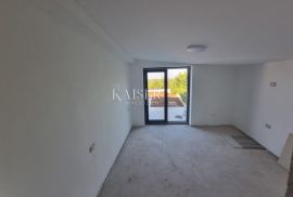 Barban - kuća s bazenom 160 m2 i okućnicom 1100 m2, Barban, Ev