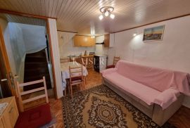 Novi Vinodolski - kuća u nizu, 45m2, Novi Vinodolski, House