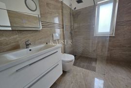 Otok Krk, Njivice - apartman 74m2 u novogradnji, Omišalj, شقة