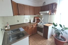 ISTRA, PULA 2S+DB stan na Sisplacu 80 m2 - 400 m OD PLAŽE!!, Pula, Appartement