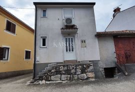 Brseč, srednjovjekovna jezgra - kuća, 87 m2, Mošćenička Draga, Дом