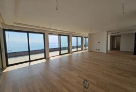 Opatija - Luksuzan penthouse sa krovnom terasom i bazenom 545,38 m2, Opatija, Kвартира