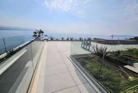 Opatija - Luksuzan penthouse sa krovnom terasom i bazenom 545,38 m2, Opatija, Appartement