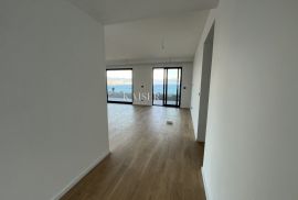 Opatija - Luksuzan stan u novogradnji sa bazenom 320 m2, Opatija, Daire