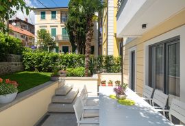 Opatija- ekskluzivna vila u samom centru, 216m2, Opatija, Maison