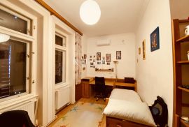 Opatija – Stan u austrougarskoj vili, 2. red do mora, Opatija, Appartment