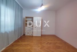 ISTRA, PULA - 2SS+DB stan na 3 katu zgrade, Pula, Flat