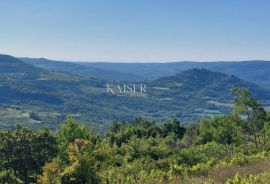 Istra, Motovun- građevinsko zemljište s predivnim panoramskim pogledom, Motovun, Zemljište