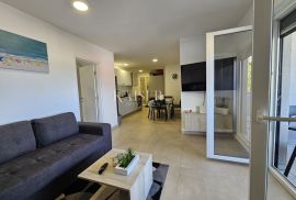 Otok Krk, Soline - apartman u novogradnji 250m od mora, Dobrinj, Kвартира