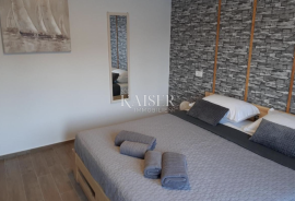 Istra, Labin - kuća 500m od mora, 270 m2, Labin, House