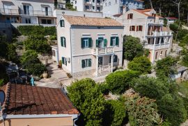 Otok Lošinj, Mali Lošinj - predivna villa u staroj jezgri, Mali Lošinj, Casa