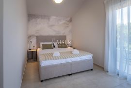 Otok Krk, Krk, luksuzna vila 170m2, Krk, Famiglia