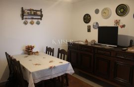 Senj, stan 105m2, 3S + DB, Senj, Appartement