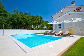 Istra, Marčana - vila s bazenom, 200m2, Marčana, Maison