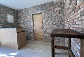 Otok Krk, Dobrinj - adaptirana starina, 140 m2, Dobrinj, Famiglia