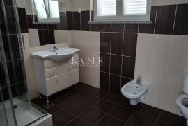 Novi Vinodolski, Smokvica - 2S + DB u blizini mora, Novi Vinodolski, Appartement