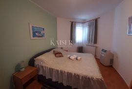 Opatija- Stan za najam sa predivnim pogledom na more, Opatija, Appartment