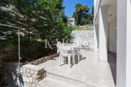 Otok Lošinj, Mali Lošinj - kuća prvi red do mora, Mali Lošinj, Casa