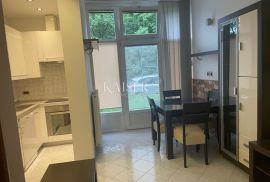 Rijeka, Gornji Zamet - simpatičan stan 44,5m2, Rijeka, Appartement