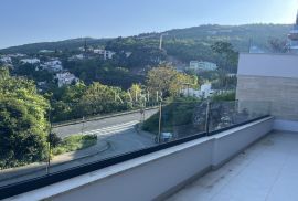 Opatija - Stan sa pogledom na more od 117 m2, Opatija, Apartamento