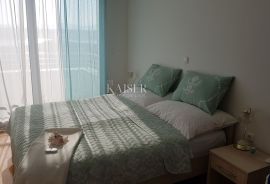 Jadranovo, etaža s prekrasnim pogledom, Crikvenica, Appartement