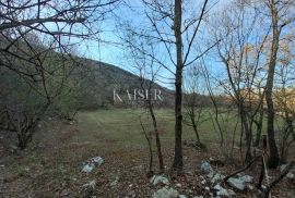 Istra, Sveta Marina - velika stancija na 114.000 m2, Labin, Land