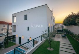 Otok Krk, grad Krk - ekskluzivan dvoetažni apartman, Krk, Appartment