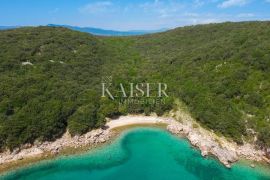 Otok Krk - poljoprivredno zemljište 150 m od mora, Krk, Land