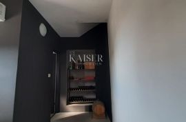 Rijeka, Martinkovac - stan 204m2 s pogledom na more, Rijeka, Apartamento