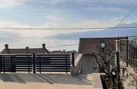 Rijeka, Martinkovac - stan 137m2 s pogledom na more, Rijeka, Appartement