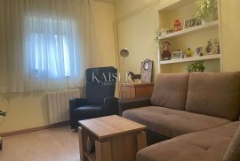 Hreljin - kuća sa 4 stana, 900 m2 okućnice, Bakar, Дом