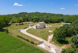 Istra - Trviž, kuća u središnjoj Istri, Pazin - Okolica, Famiglia