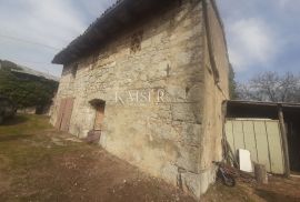 Matulji, Šapjane- Starine sa potencijalom, Matulji, House