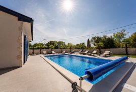 Otok Krk, Dobrinj - luksuzna villa 185m2, Dobrinj, بيت