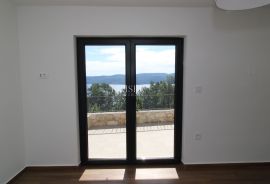 Rabac - novogradnja s panoramskim pogledom na more, 100 m2, Kršan, Ev