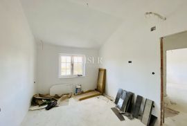 Krk, Risika – Novoizgrađena kamena vila, 150 m2, Vrbnik, House