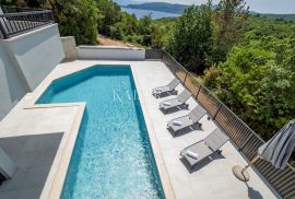 Otok Krk, Risika - luksuzna villa 400 m od mora, Vrbnik, Haus