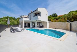 Otok Krk, Risika - luksuzna villa 400 m od mora, Vrbnik, Σπίτι