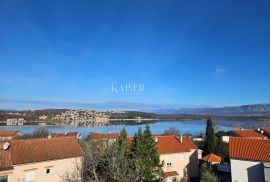 Otok Krk, Soline - dvoetažni apartman B, 150 m od mora, Dobrinj, Flat