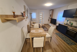 Crikvenica, Dramalj - apartman u prizemlju, 300 m od mora, Crikvenica, Appartment