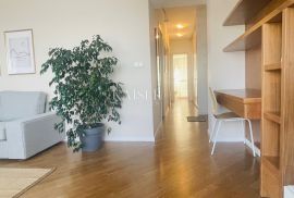 Rijeka, Bulevard - 2S+DB, odličan stan s pogledom na more, Rijeka, Apartamento